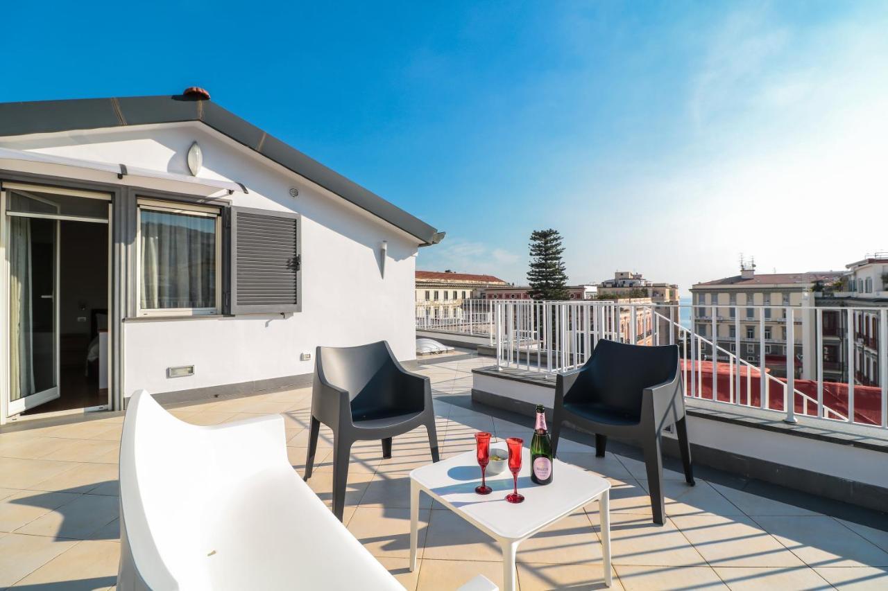 Terrazze Del Lungomare Bed & Breakfast Napoli Ngoại thất bức ảnh